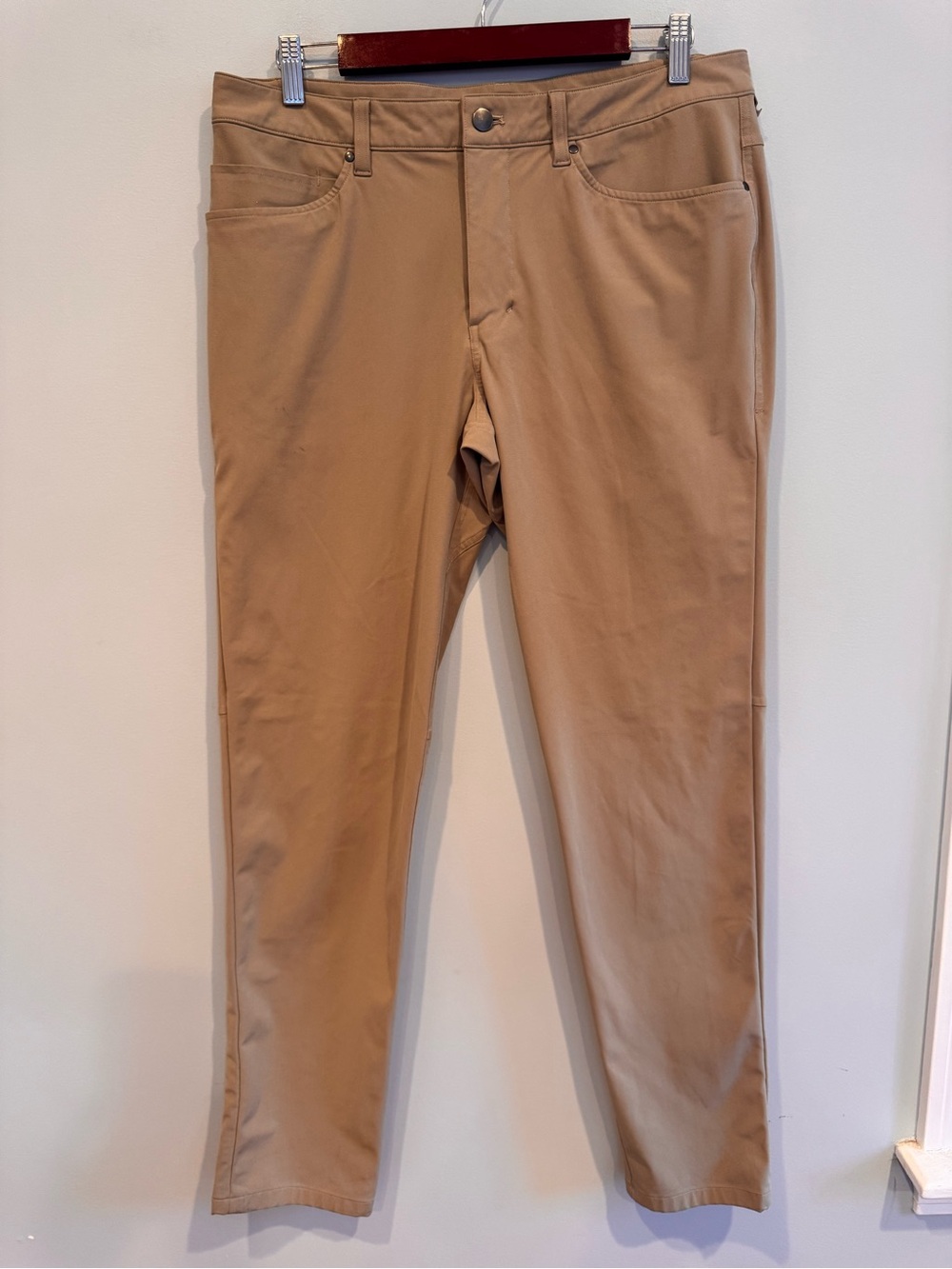 Lululemon ABC Pant Slim/Classic 5-Pocket Tan Khaki Beige